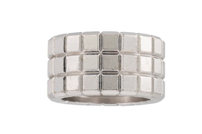 Lot 359 - A CHOPARD 'ICE CUBE' RING, in 18ct white gold,...