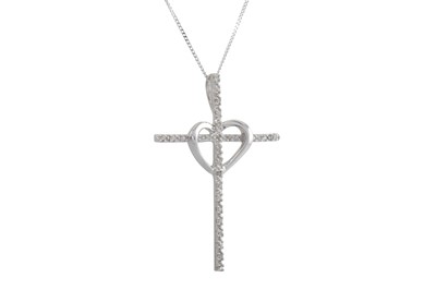 Lot 20 - A DIAMOND SET CROSS, mounted in white gold, on...