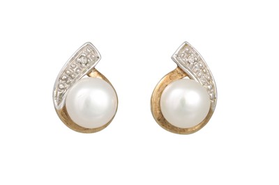 Lot 56 - A PAIR OF DIAMOND AND PEARL STUD EARRINGS,...