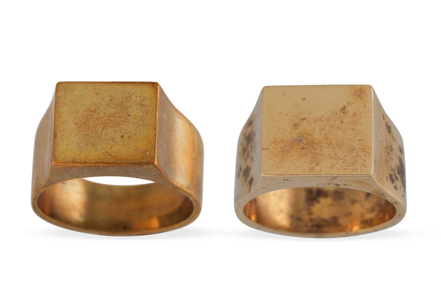 Lot 180 - A GOLD PLATED RING, by Marika Murnaghan....