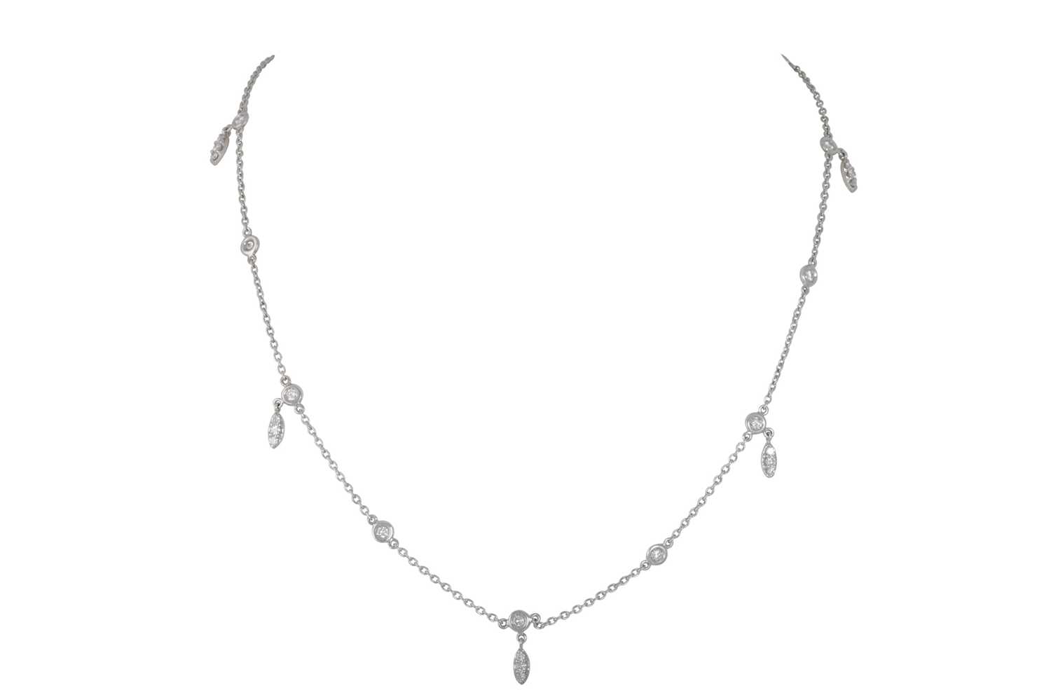 Collet Set Diamond Lot 293 - A DIAMOND NECKLACE, the collet set brilliant