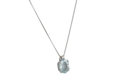 Lot 325 - AN AQUAMARINE AND DIAMOND PENDANT, the oval...