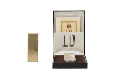 Lot 415 - A DUNHILL LIGHTER, boxed and papers, unused,...