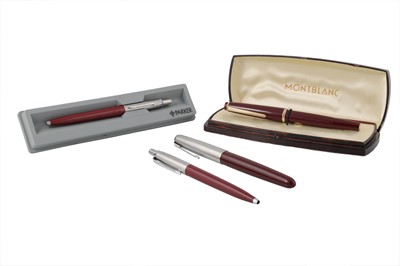 Lot 448 - A VINTAGE MONTBLANC '32' FOUNTAIN PEN, maroon...