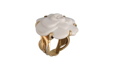 Lot 112 - A CHANEL CAMELIA RING, in white ceramic, with...