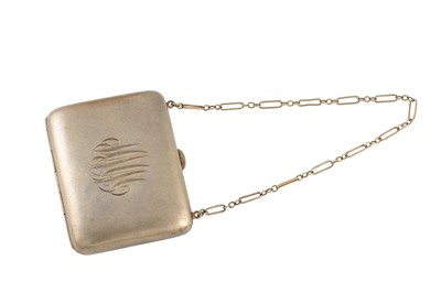 Lot 512 - A VINTAGE STERLING SILVER GILT LADY'S PURSE,...