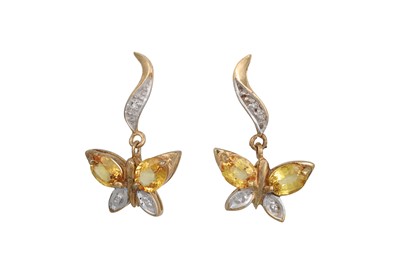Lot 39 - A PAIR OF DIAMOND AND CITRINE EARRINGS, in the...