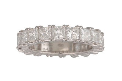 Lot 141 - A FULL BANDED DIAMOND ETERNITY RING, the...