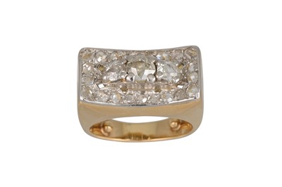 Lot 336 - A RETRO DIAMOND RING OF CONCAVE SHAPE FORM,...