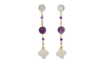 Lot 45 - A PAIR OF MOTHER OF PEARL AND AMETHYST DROP...