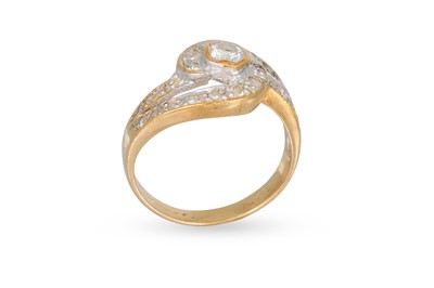 Lot 22 - A DIAMOND SET CLUSTER SWIRL RING, set with...