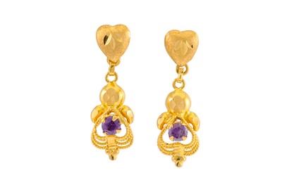 Lot 124 - A PAIR OF VINTAGE 22CT GOLD EARRINGS, set with...