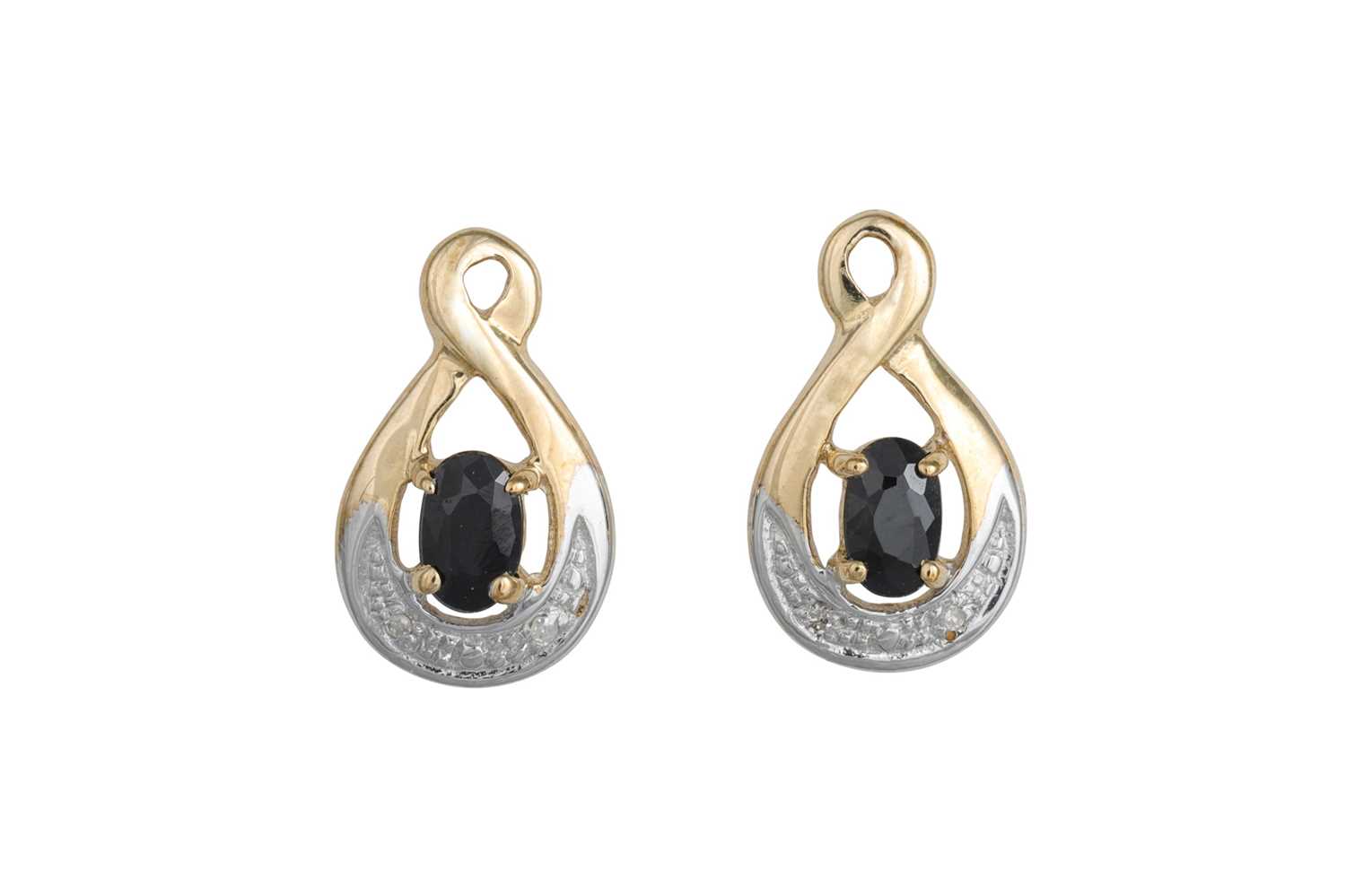 Lot 22 - A PAIR OF DIAMOND AND SAPPHIRE DROP EARRINGS,...