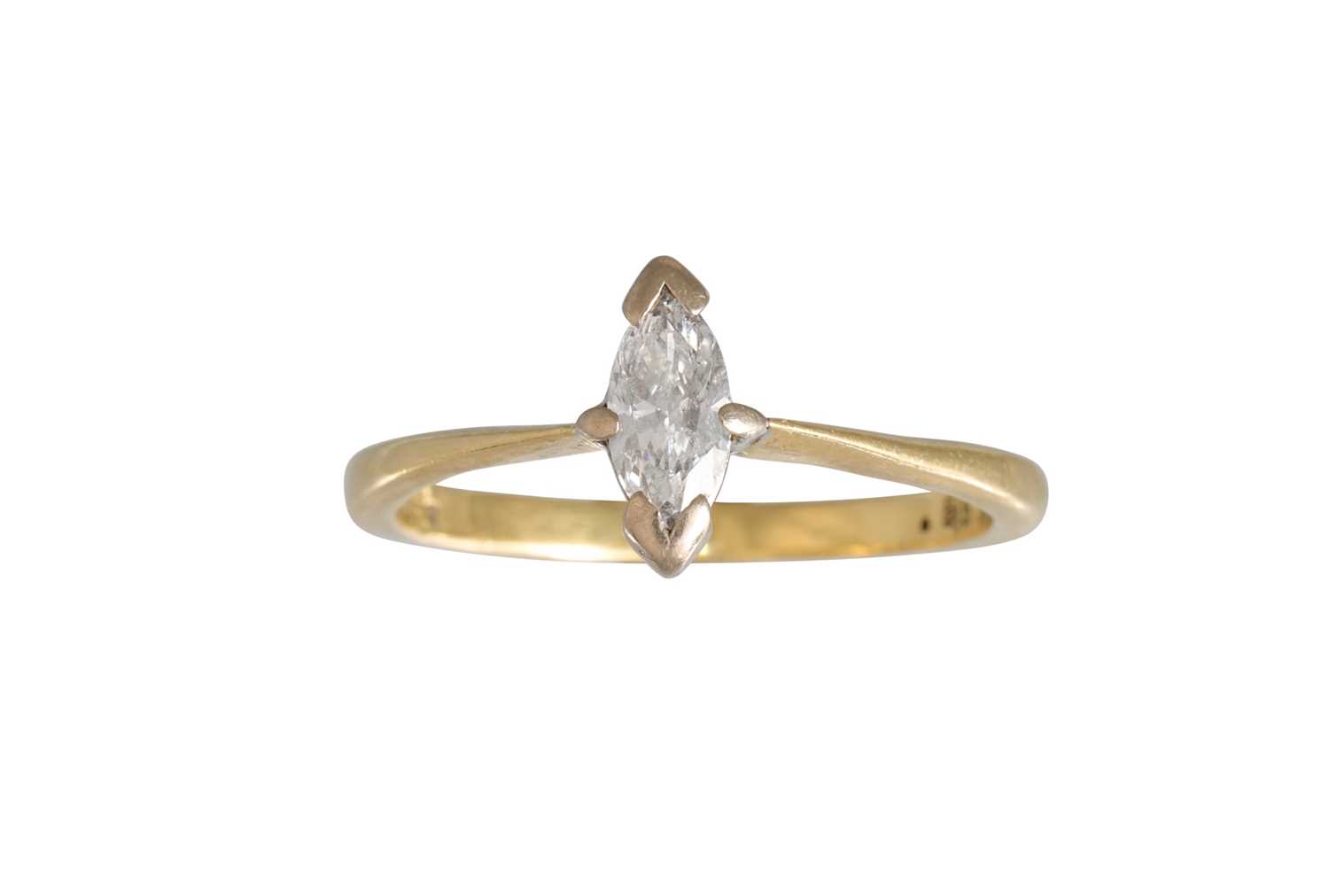 Lot 66 - A SOLITAIRE DIAMOND RING, the marquise cut...