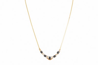 Lot 81 - A SAPPHIRE AND DIAMOND NECKLACE, set with oval...