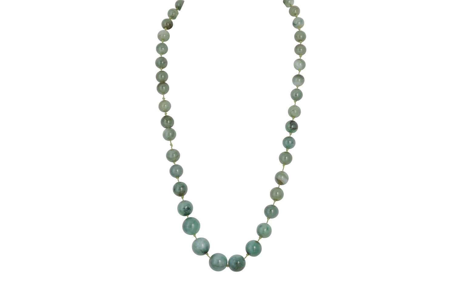 Lot 220 - A GRADUATED JADE BEADED NECKLACE, gold ball clasp