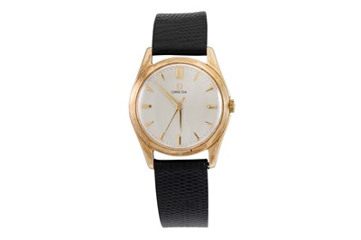 Lot 158 - A VINTAGE 9CT GOLD OMEGA WRIST WATCH,...