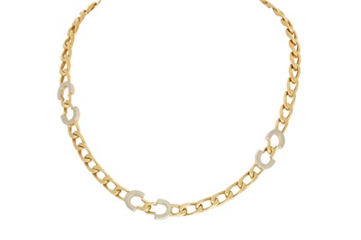 Lot 331 - AN 18CT GOLD CHAIN, in two colour gold, the...