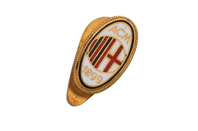 Lot 142 - AN 18CT GOLD AND ENAMEL A.C. MILAN FOOTBALL...