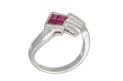 Lot 155 - A RUBY AND DIAMOND CLUSTER RING, two square...