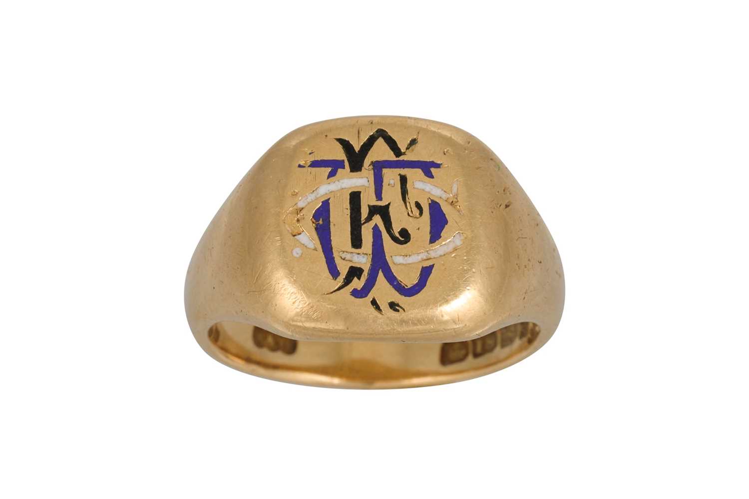 Lot 529 - AN 18CT GOLD VINTAGE GENT'S SIGNET RING,...