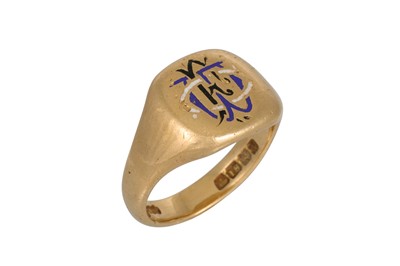 Lot 529 - AN 18CT GOLD VINTAGE GENT'S SIGNET RING,...