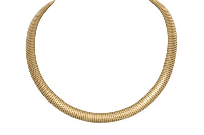 Lot 440 - A 14CT GOLD GAS PIPE COLLAR NECKLACE, signed...