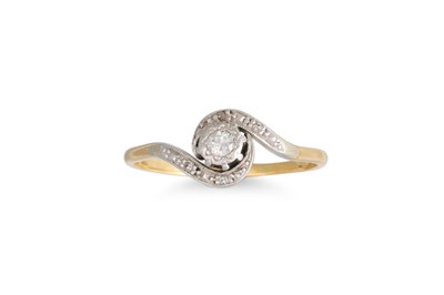 Lot 331 - A VINTAGE DIAMOND TWIST RING, mounted in 18ct...