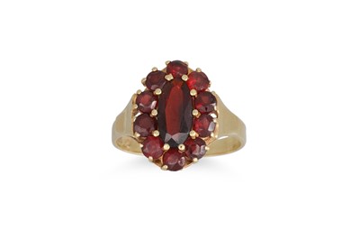 Lot 65 - A GARNET CLUSTER RING, mounted in 14ct gold,...