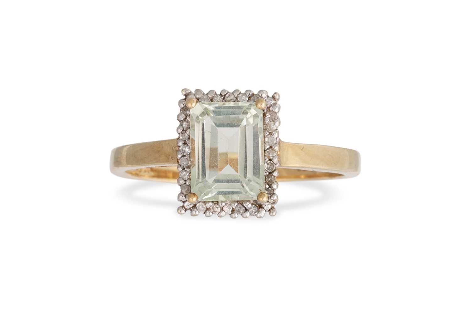 Lot 114 - AN AQUAMARINE AND DIAMOND CLUSTER RING, of...
