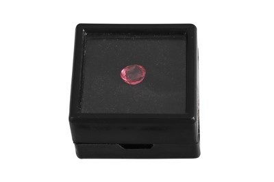 Lot 153 - AN UNMOUNTED RECTANGULAR FACETED PINK SPINEL,...