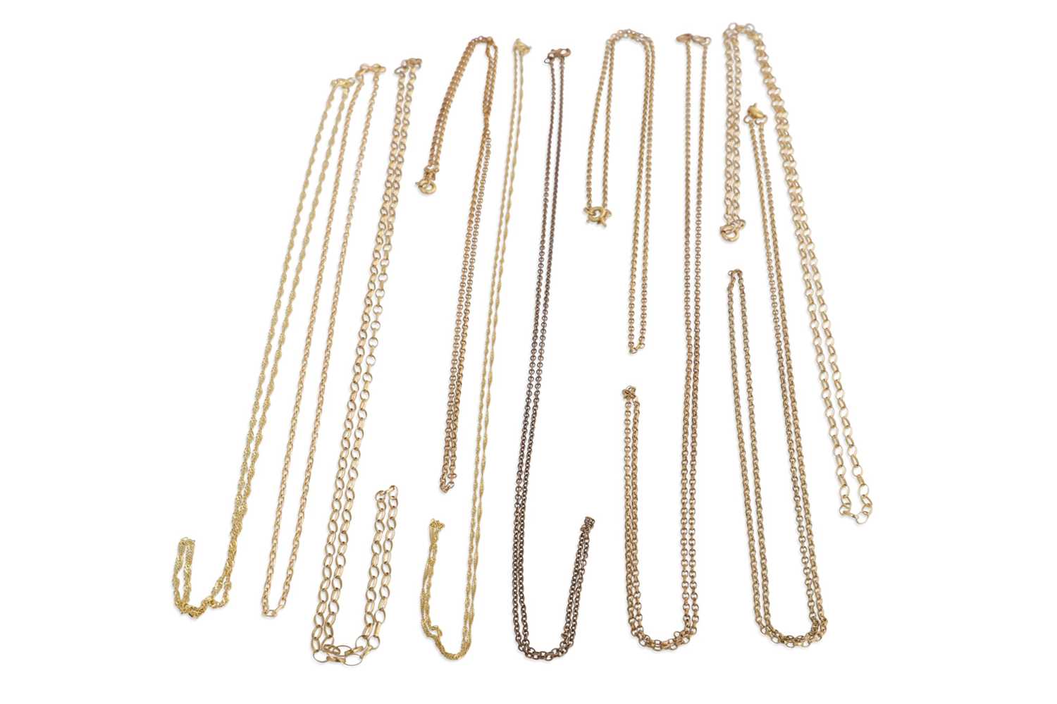 Lot 243 - A QUANTITY OF YELLOW GOLD TRACE CHAINS, 24 g.