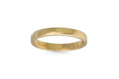 Lot 286 - AN 18CT GOLD WEDDING BAND, 2.5 g. 3 mm wide,...