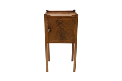 Lot 501 - A GEORGIAN INLAID MAHOGANY SINGLE DOOR BEDSIDE...