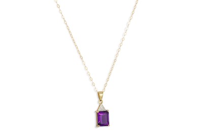 Lot 81 - A DIAMOND AND AMETHYST PENDANT, mounted in 9ct...