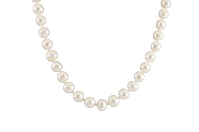 Lot 57 - A CULTURED PEARL NECKLACE, with a 14ct gold...