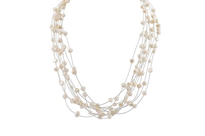 Lot 131 - A CULTURED RIVER PEARL NECKLACE
