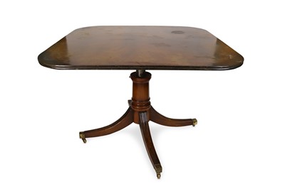 Lot 526 - A GEORGIAN STYLE MODERN MAHOGANY...