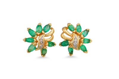Lot 405 - A PAIR OF TWO COLOUR GOLD DIAMOND AND EMERALD...