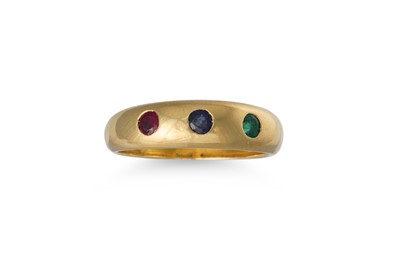 Lot 122 - A SAPPHIRE, RUBY AND EMERALD RING, flush set...