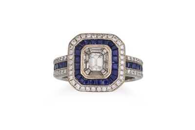 Lot 441 - A DIAMOND AND SAPPHIRE CLUSTER RING, set with...