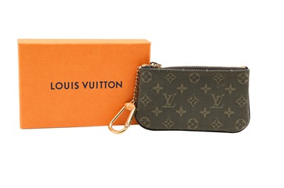 Lot 562 - A LOUIS VUITTON KEY POUCH, “Mini Lin”...