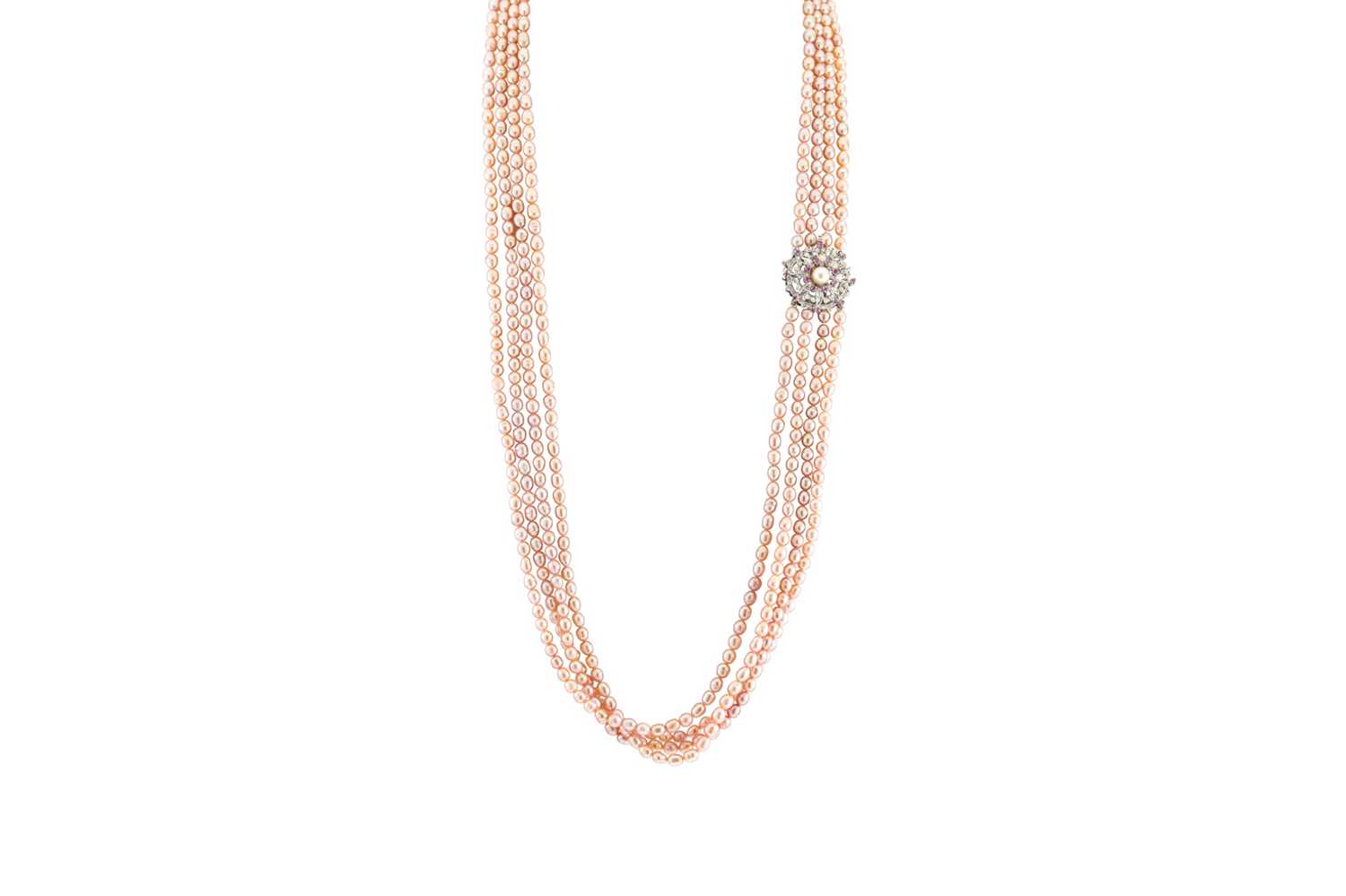 Lot 310 - A PEARL NECKLACE, four stranded with pink...