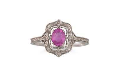 Lot 230 - A PINK SAPPHIRE AND DIAMOND CLUSTER RING,...