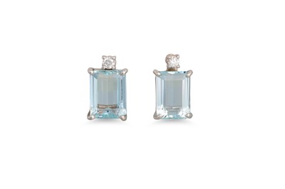 Lot 192 - A PAIR OF DIAMOND AND AQUAMARINE EARRINGS, the...