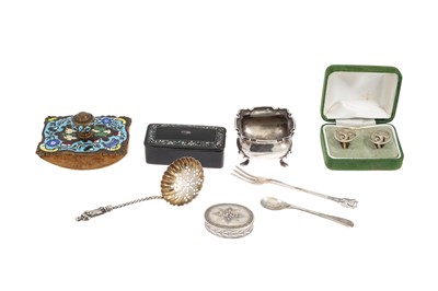 Lot 569 - AN INTERESTING AND MISCELLANEOUS COLLECTION TO...