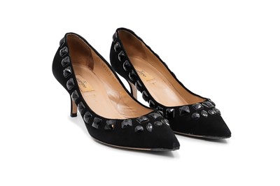 Lot 207 - A PAIR OF VALENTINO BLACK HEELS, applied...