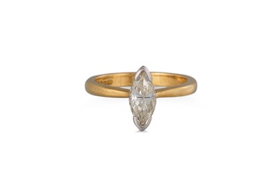 Lot 124 - A MARQUISE DIAMOND SOLITAIRE RING, mounted in...