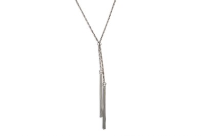 Lot 193 - A 14CT WHITE GOLD FANCY LINK NECKLACE, with...