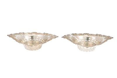 Lot 550 - A PAIR OF GEORGE V SILVER PIERCED BON BON...